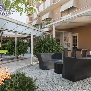 Azzurra Hotel